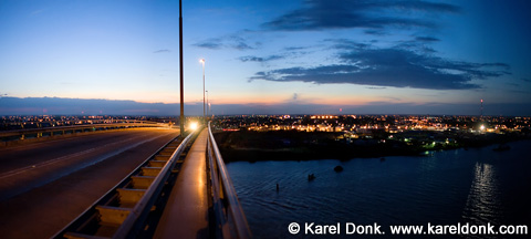 Panorama of the J.A. Wijdenbosch Bridge with Paramaribo in the background (click for larger image)